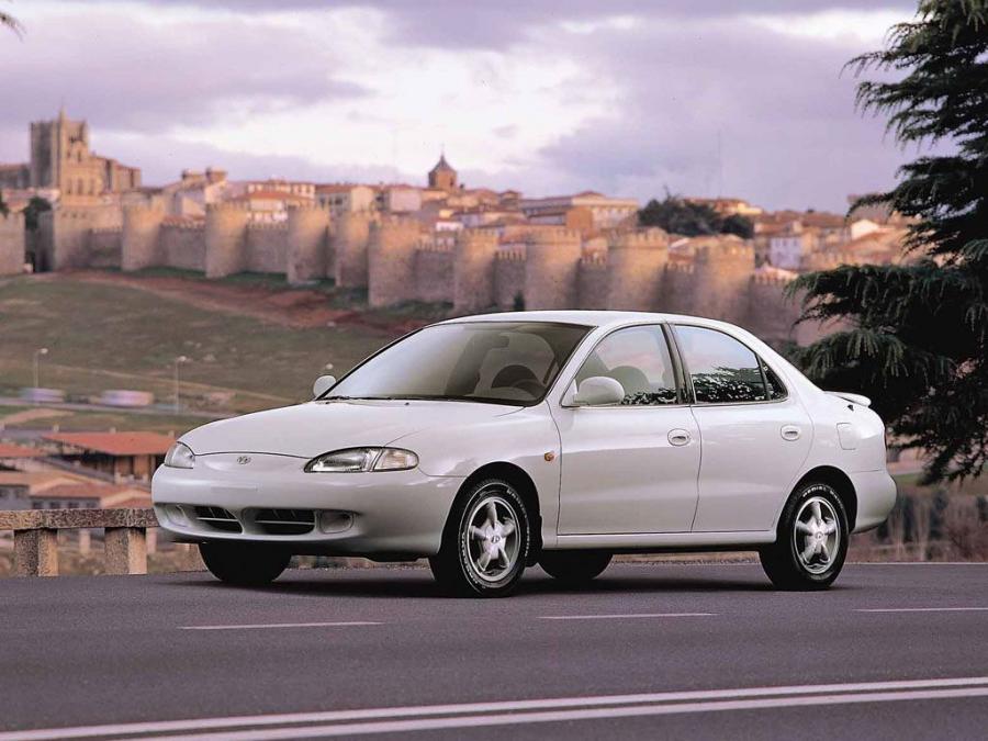 Hyundai Lantra '1995